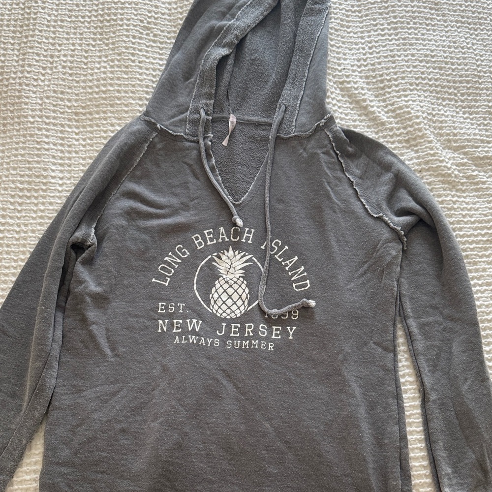 Long Beach Island New Jersey Pineapple Hoodie - Charcoal Sz Med